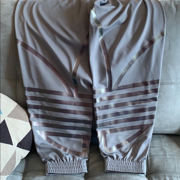 Adidas Large Logo track pants - Picture 3 of 3